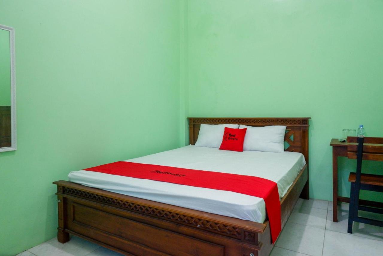 Reddoorz Syariah Near Monumen Jogja Kembali Ξενοδοχείο Kejayan Εξωτερικό φωτογραφία